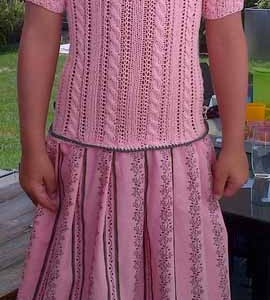 Dirndl rosa gross