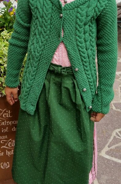Dirndl rosa m. Jacke & Schürze grün 2